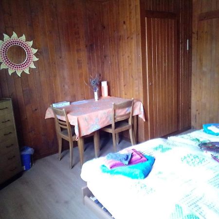 Chambre D'Hotes Petit Martel Les Ponts-de-Martel Екстериор снимка