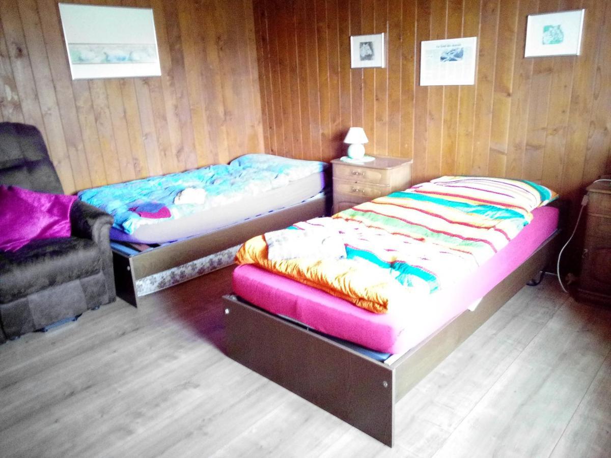 Chambre D'Hotes Petit Martel Les Ponts-de-Martel Екстериор снимка